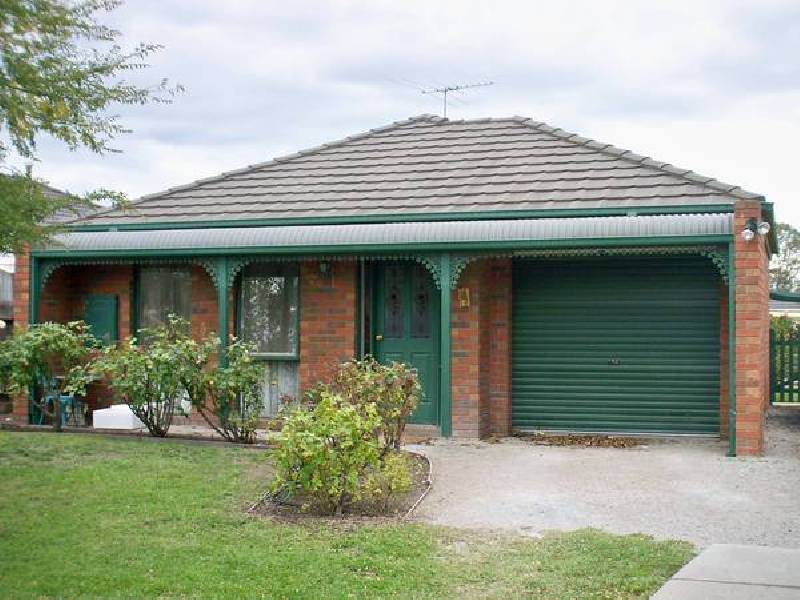 22 Tranter Square, Lynbrook VIC 3975