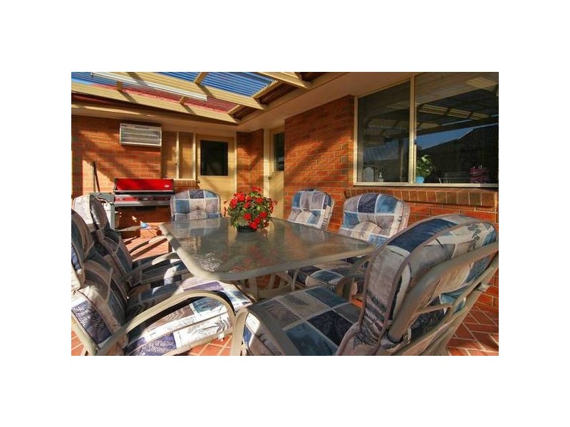 Cato Parkway, Lynbrook VIC 3975