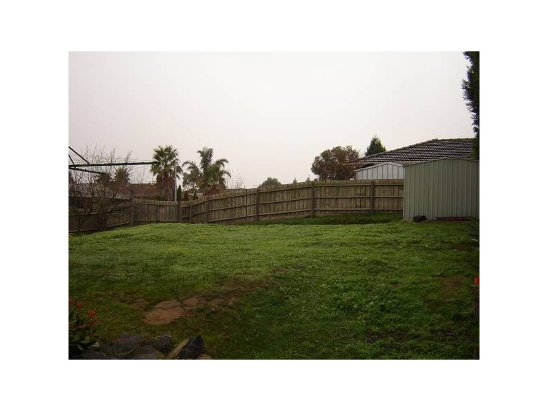 Keppel Drive, Hallam VIC 3803