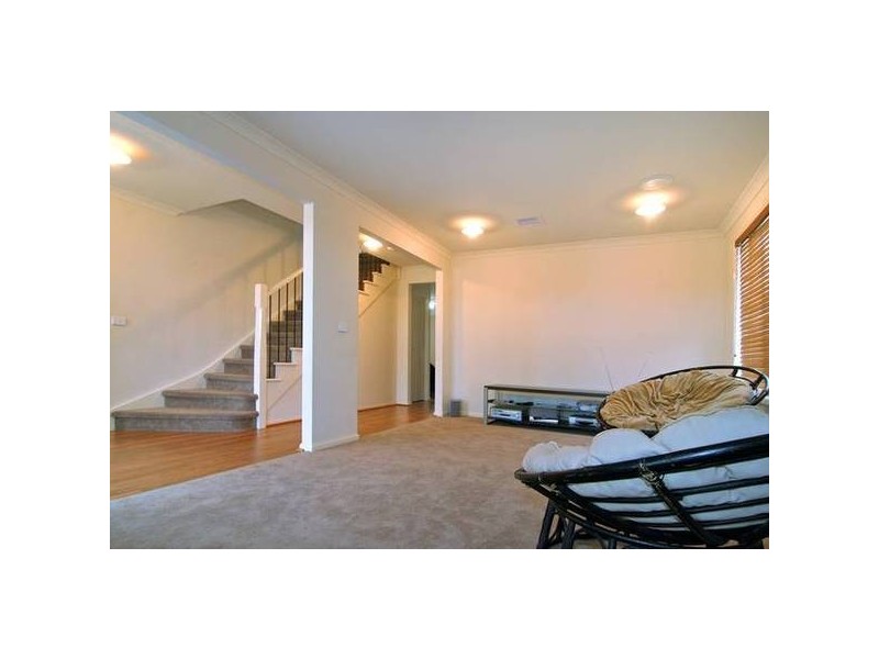 14 Hal Porter Terrace, Lynbrook VIC 3975