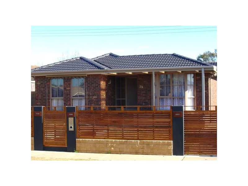 Justin Circuit, Hampton Park VIC 3976