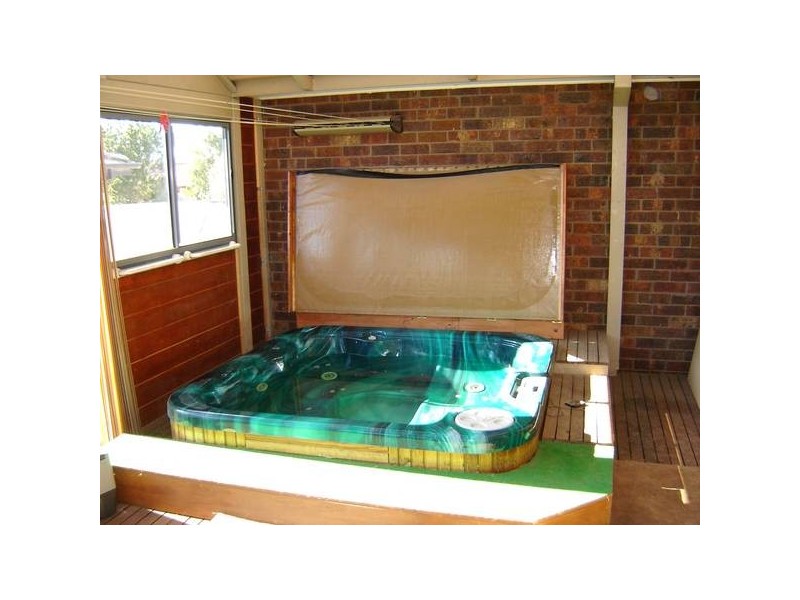 Justin Circuit, Hampton Park VIC 3976