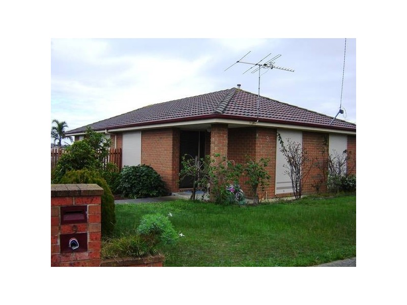 9 Emma Court, Hampton Park VIC 3976