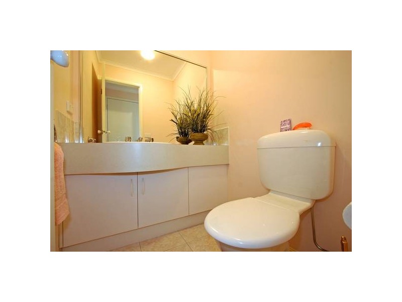 Tennant Court, Lynbrook VIC 3975