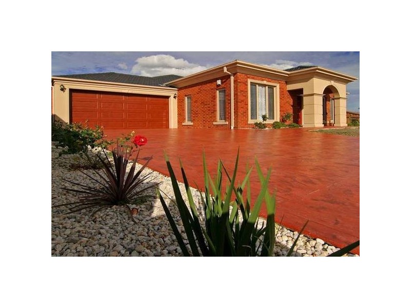 Hal Porter Terrace, Lynbrook VIC 3975