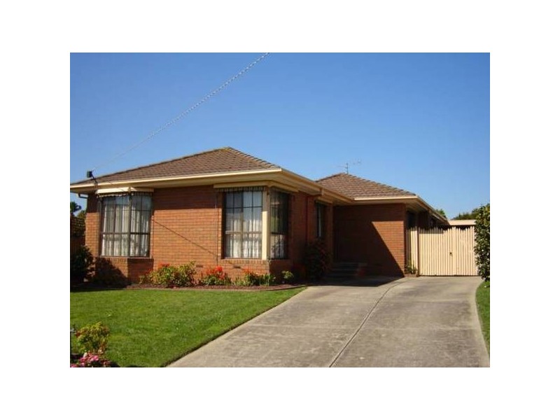 16 Katherine Court, Hampton Park VIC 3976