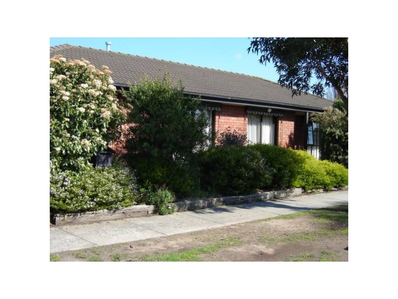 25 Narellan Drive, Hampton Park VIC 3976