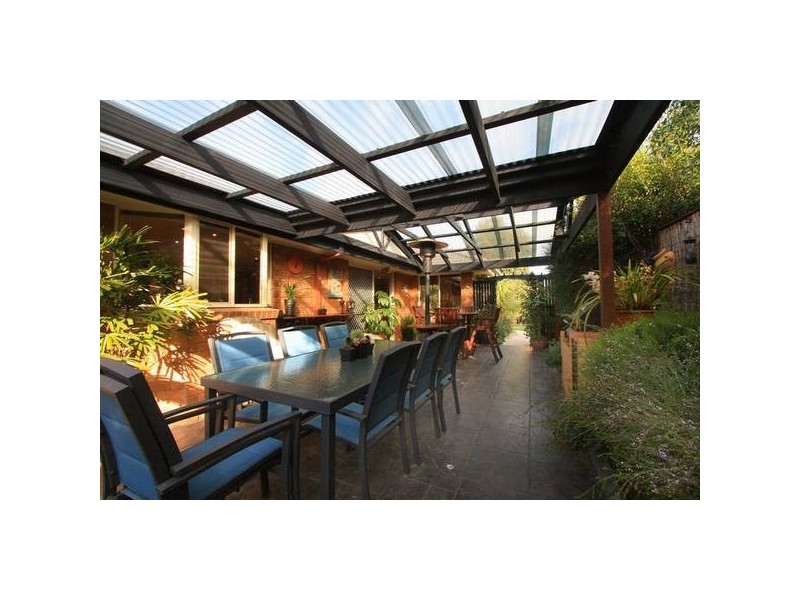 39 Cato Parkway, Lynbrook VIC 3975