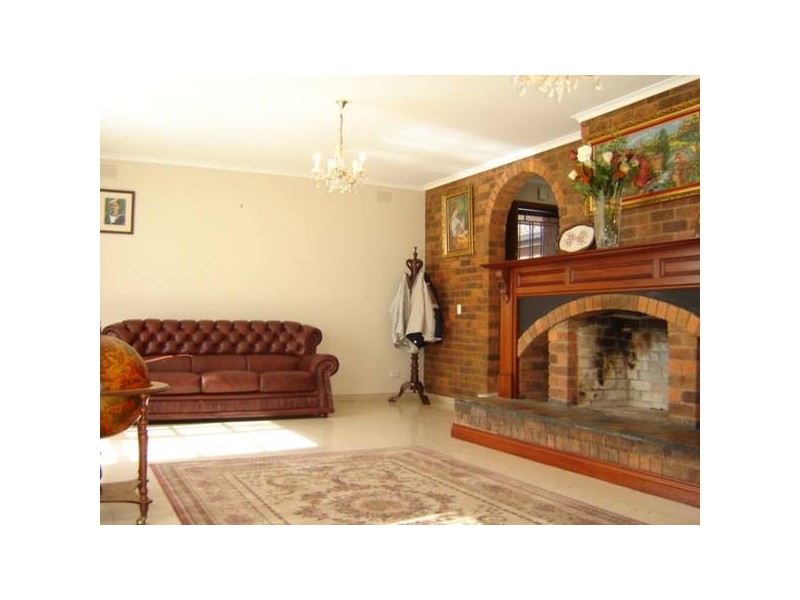104 Marylyn Place, Cranbourne VIC 3977