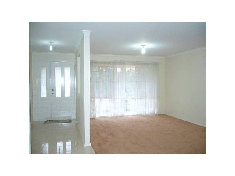 29 Astley Wynd, Lynbrook VIC 3975