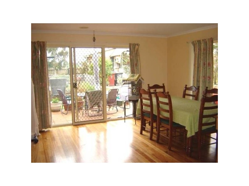 34 Gilmore Crescent, Lynbrook VIC 3975