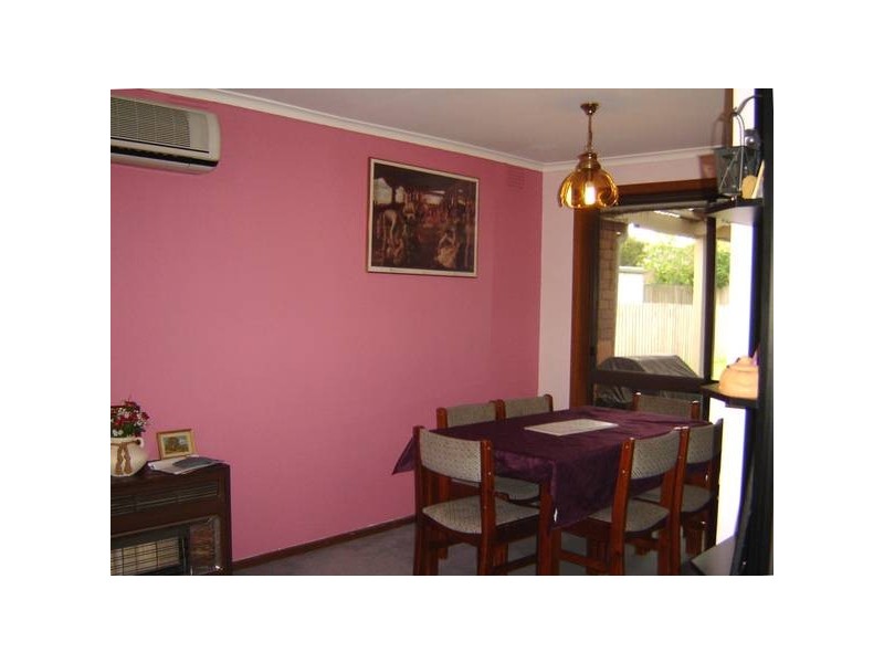 8 Clive Street, Hampton Park VIC 3976