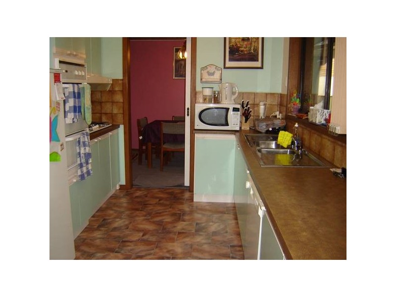 8 Clive Street, Hampton Park VIC 3976