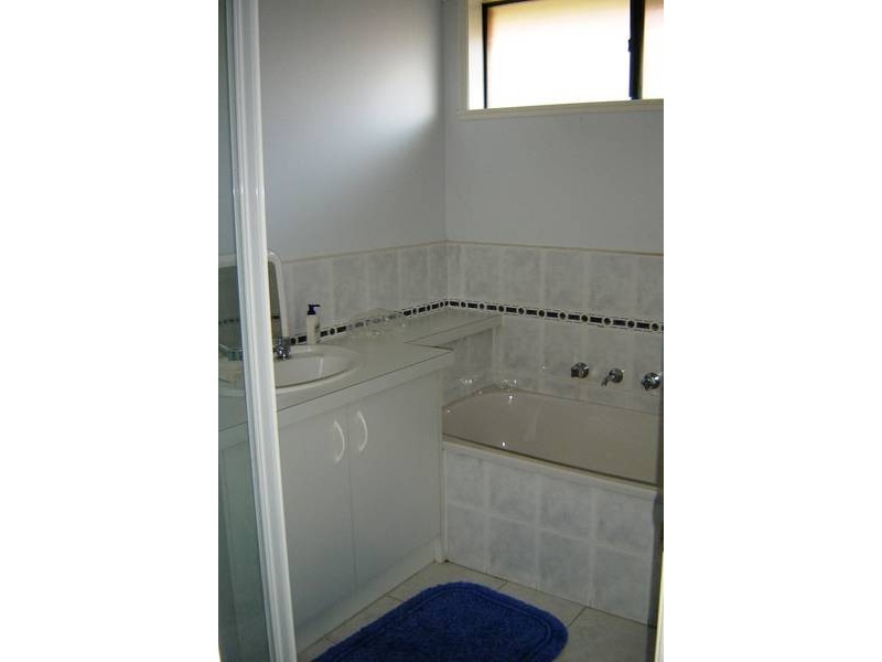 44 Bluegum Way, Hampton Park VIC 3976