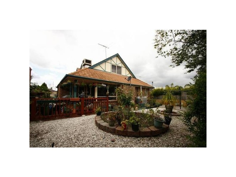 22 Eleanore Crescent, Hallam VIC 3803