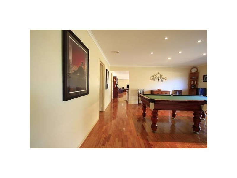 99 Central Road, Hampton Park VIC 3976