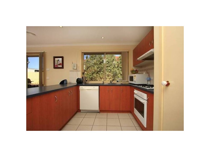 99 Central Road, Hampton Park VIC 3976