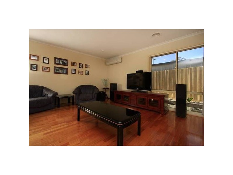 99 Central Road, Hampton Park VIC 3976