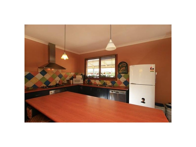 114 Somerville Road, Hampton Park VIC 3976
