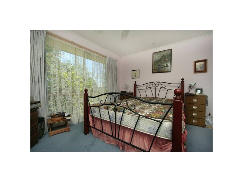 14 Miranda Gardens, Hampton Park VIC 3976