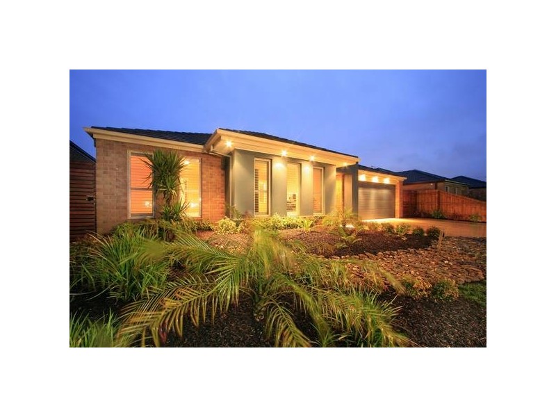 29 Hal Porter Terrace, Lynbrook VIC 3975