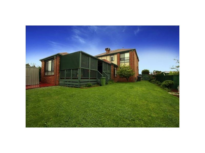 1 Eleanore Crescent, Hallam VIC 3803