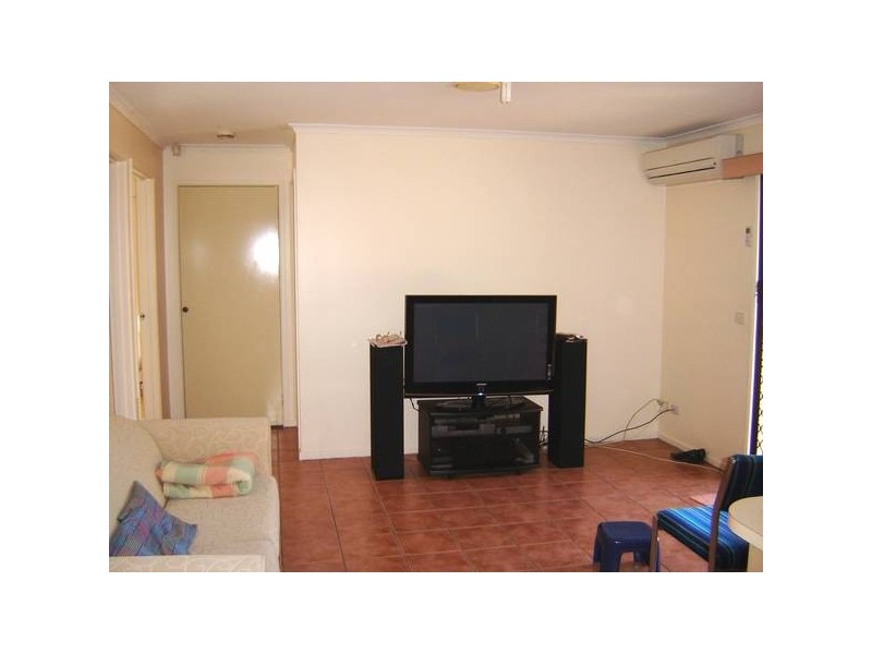 18 Carmen Court, Hampton Park VIC 3976