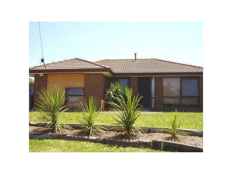 4 Janet Court, Hampton Park VIC 3976