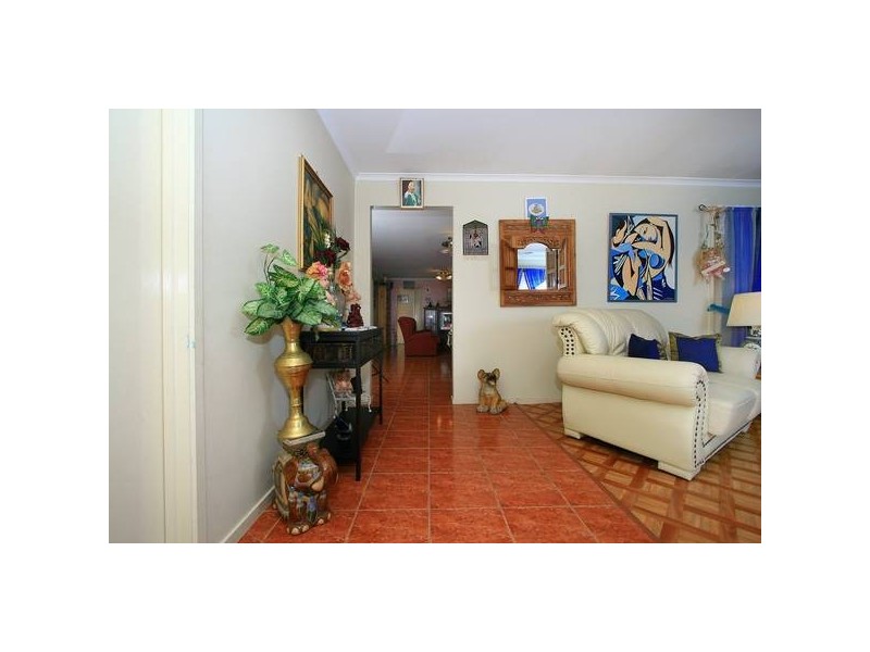 9 The Retreat, Hampton Park VIC 3976