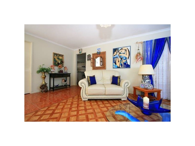 9 The Retreat, Hampton Park VIC 3976