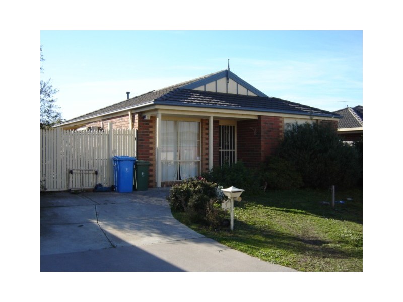 7 The Glade, Hampton Park VIC 3976