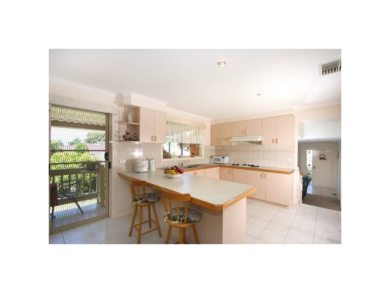 44 Matthew Flinders Avenue, Endeavour Hills VIC 3802