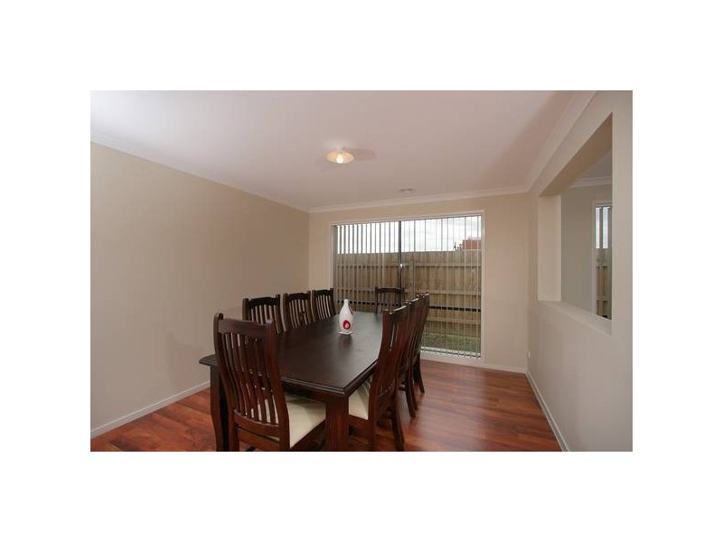 156 Paterson Drive, Lynbrook VIC 3975