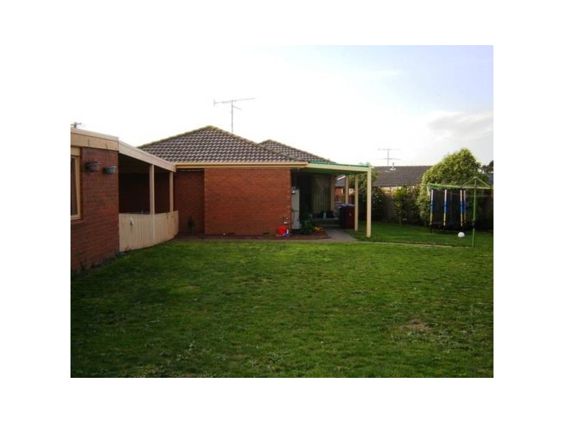 16 Katherine Court, Hampton Park VIC 3976