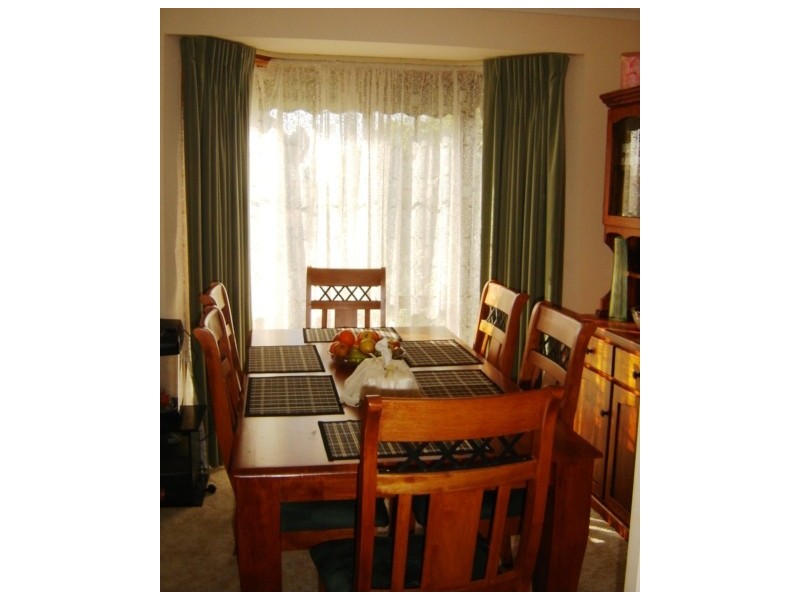 16 Katherine Court, Hampton Park VIC 3976