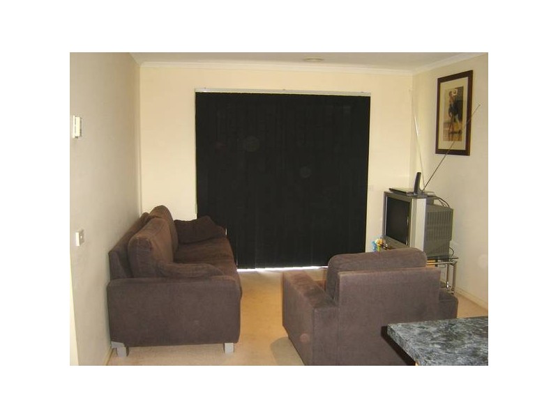 25 Dutton Close, Lynbrook VIC 3975