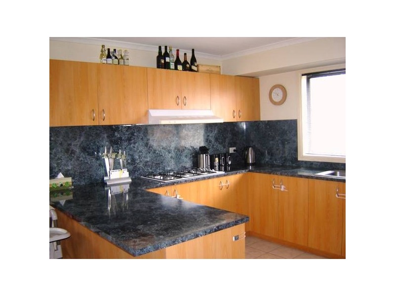 25 Dutton Close, Lynbrook VIC 3975