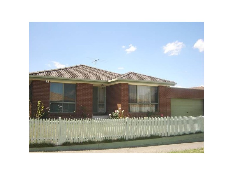 61 Horizon Boulevard, Hampton Park VIC 3976