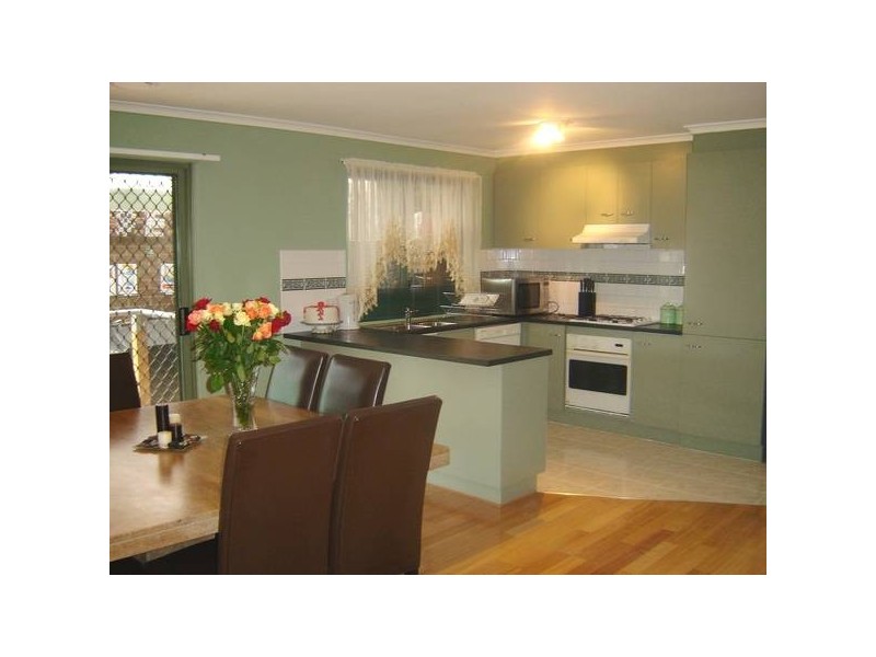 61 Horizon Boulevard, Hampton Park VIC 3976