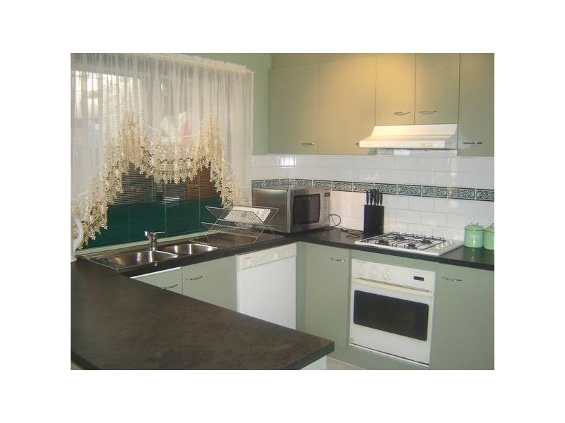 61 Horizon Boulevard, Hampton Park VIC 3976