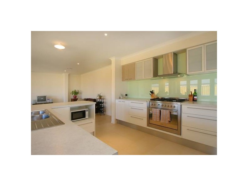 22 Viewline Way, Lyndhurst VIC 3975