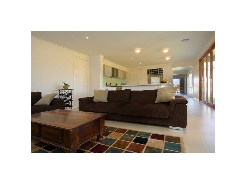 22 Viewline Way, Lyndhurst VIC 3975