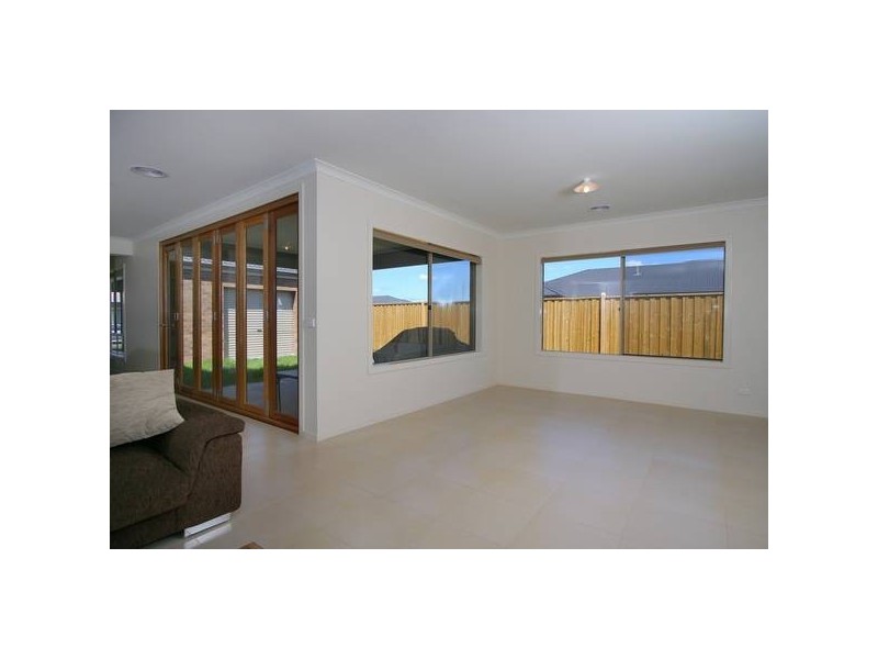 22 Viewline Way, Lyndhurst VIC 3975