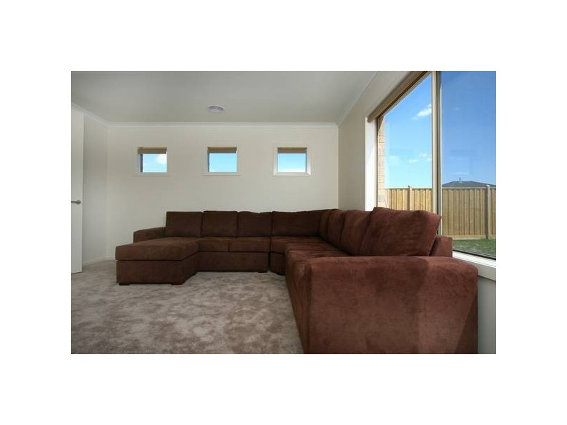 22 Viewline Way, Lyndhurst VIC 3975