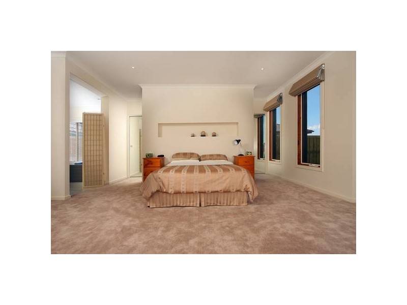 22 Viewline Way, Lyndhurst VIC 3975