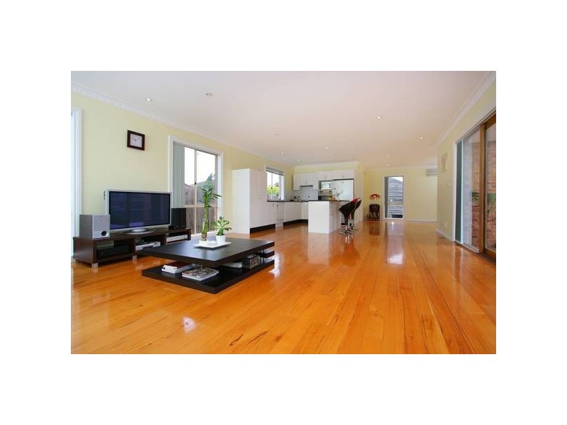 19 Eleanore Crescent, Hallam VIC 3803