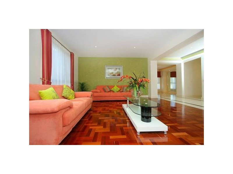 2 Tembie Rise, Lynbrook VIC 3975