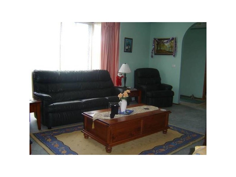 8 Princess Maria Place, Hampton Park VIC 3976