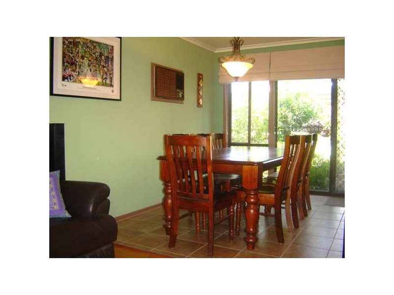 6 Ivan Crescent, Hampton Park VIC 3976