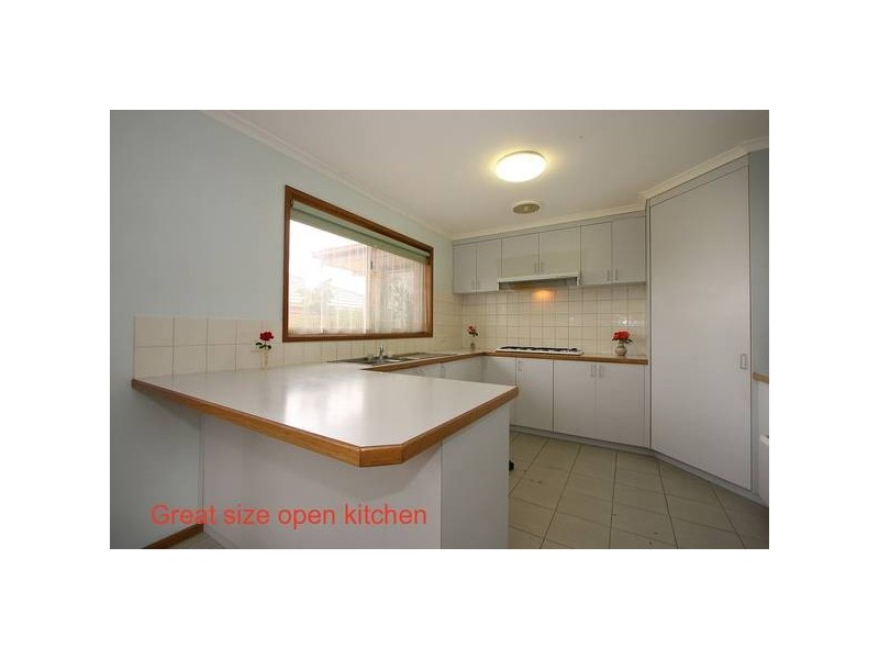 11 Garfield Court, Hampton Park VIC 3976